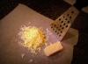 Пельмени, запеченные в духовке с луком под сметанным соусом и сыром Пельмени домашние с грибной подливой как на фото